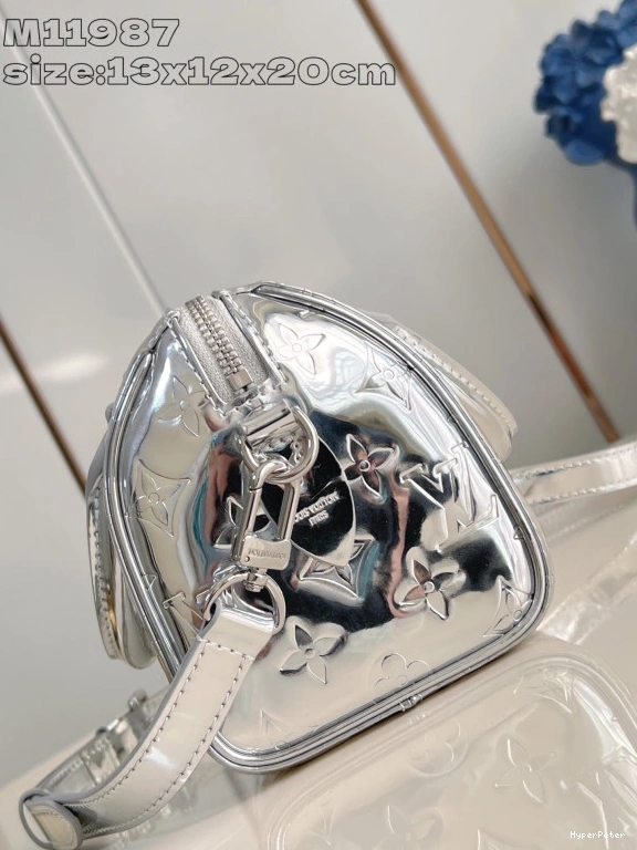 20 LOUIS VUITTON BANDOULIÈRE SPEEDY 0801